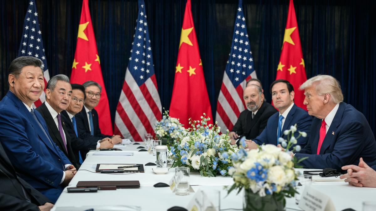 Xi Jinping si Donald Trump