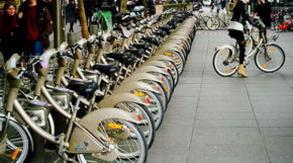 Bani ca să mergi cu bicicleta la job