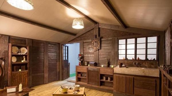 O cabană de ciocolată pentru 4 persoane