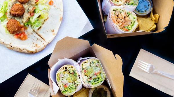 Uber vrea să cumpere Deliveroo