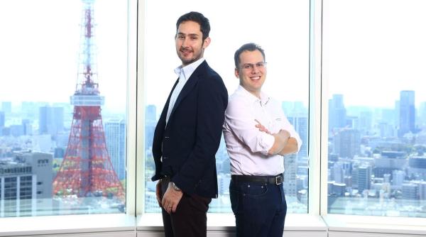 Cofondatorii Instagram pleacă de la conducerea platformei