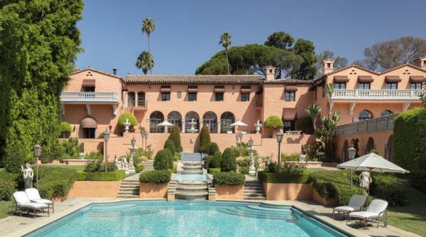 Prețul de vânzare al vilei din filmul Nașul a scăzut