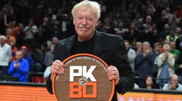 Fondatorul Nike a donat 1 miliard de dolari. Unde au ajuns banii