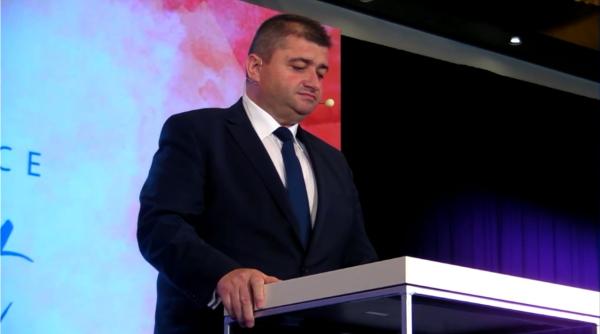 Moțiune pe Economie. Se cere demisia lui Andruşcă