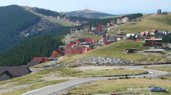 Circulația pe Transalpina se închide