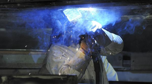 Industria României își revine după ce în august a fost aproape de contracție