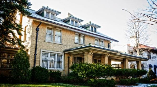 800.000 de dolari pentru o casă în care a locuit Aretha Franklin