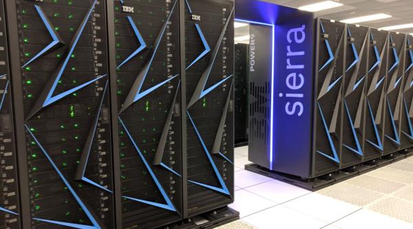 Statele Unite au construit cel mai puternic computer din lume!