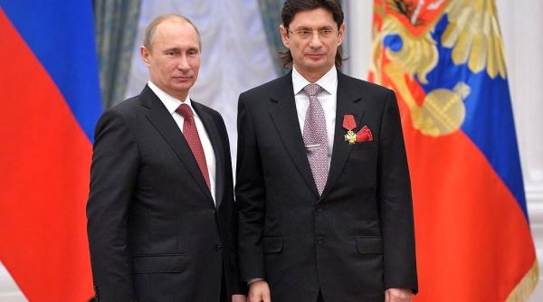 Au primit cadou 2% din acțiunile Lukoil