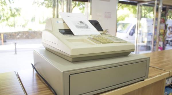 Veste bună de la ANAF pentru firmele fără case de marcat noi