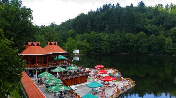 România poate concura cu destinații celebre pentru turismul balnear. De ce nu se întâmplă acest lucru