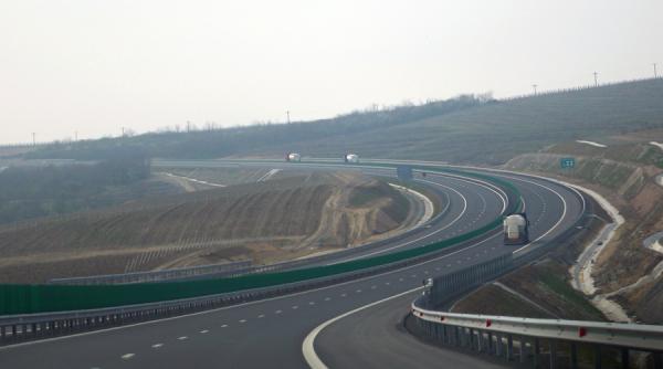 Licitație pentru lucrările de întreţinere a părţii carosabile pe A2, Bucureşti - Fundulea 