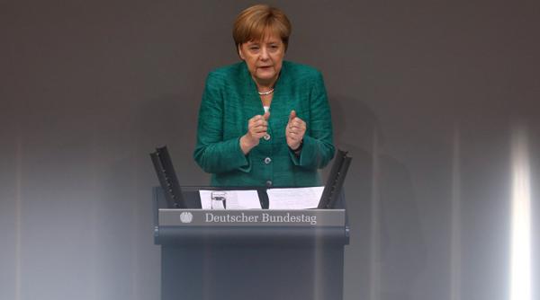 Merkel avertizează Marea Britanie că nu poate dicta Europei termenii Brexit-ului