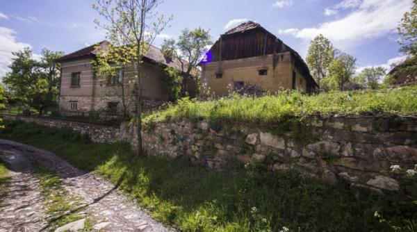 Soluţia Ministerului de Mediu pentru cele 10.000 de locuințe fără curent electric