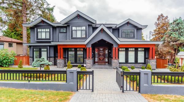 Semnal de alarma pentru cei care vor să cumpere locuințe în ansamblurile noi  