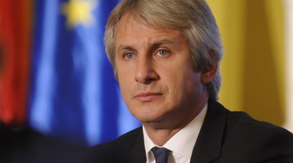 Finanţare de la Guvern. Teodorovici: S-a simplificat mult procedura