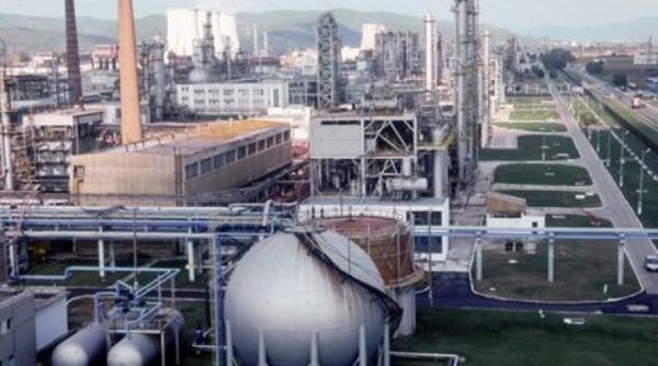 Euro Insol: CET Govora a salvat Oltchim de la faliment