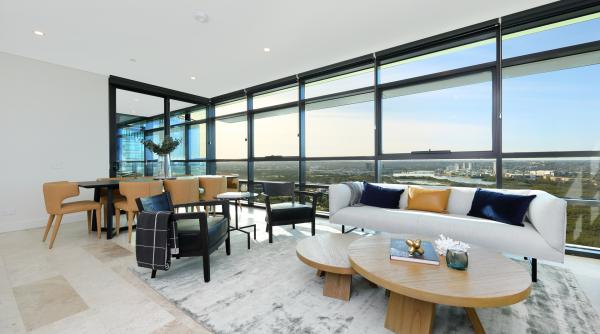 Bloc nou cu apartamente de lux, evacuat după apariția unei crăpături