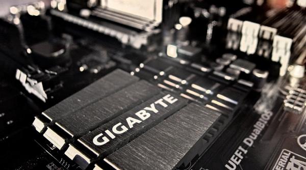 Investiție importantă Intel în Orientul Apropiat