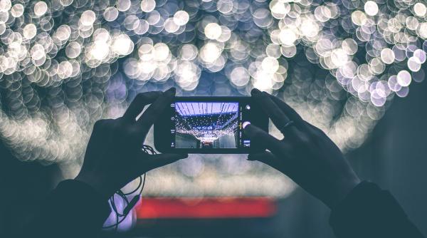 Creștere spectaculoasă a veniturilor Huawei în 2018