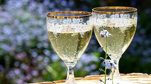 Exporturile de vin spumant. România nu este printre lideri