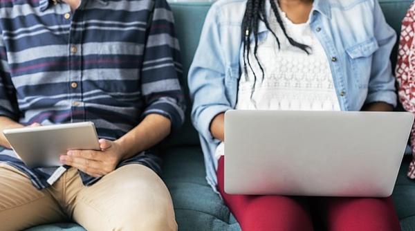 Horoscop 2019. Zodiile dependente de tehnologia modernă