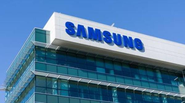 Frigiderul Samsung, un device super-inteligent. Trimite notificări pe mobil