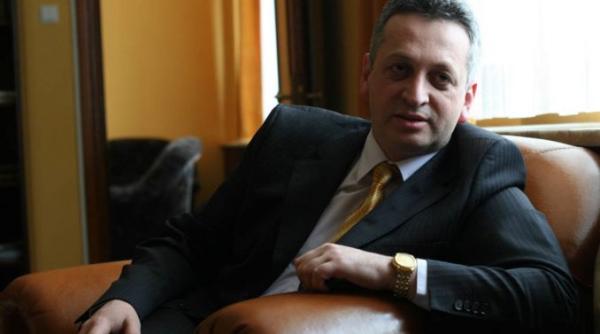 Baron PNL. Nu mai ştie ce să facă cu banii, deşi afacerile îi merg pe minus