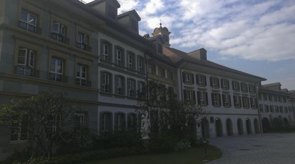 Campusul Huawei, copie a unor celebre orașe europene GALERIE FOTO