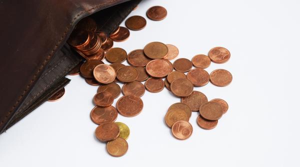 Președintele Maduro crește salariile cu 300%. Ce poți cumpăra  