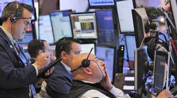 Bursele americane au stabilit un record al ultimilor 32 de ani