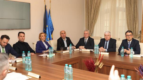 Primarii cer un pact pe 10 ani cu Guvernul. Lista revendicărilor