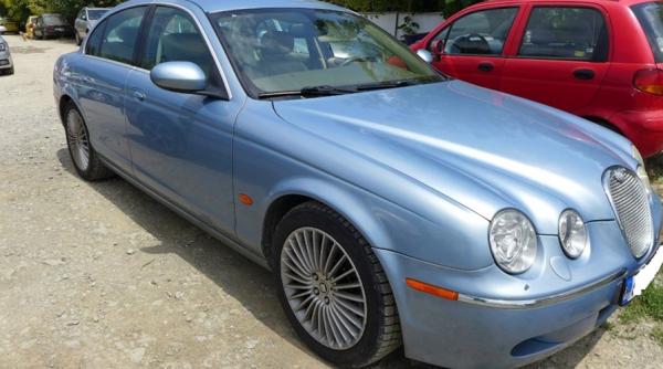 Poți cumpăra un Jaguar cu 5.000 de euro. Cine este vânzătorul