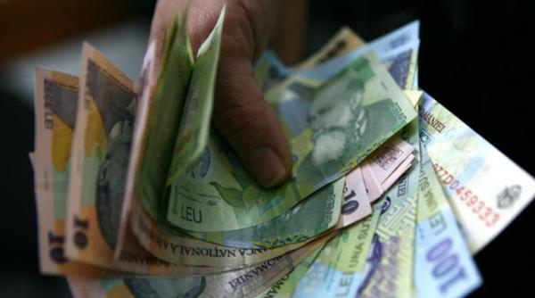 Bonificații Cum acordă patronii prime salariaților