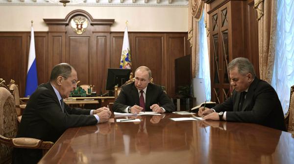 Vladimir Putin: După retragerea din INF vom dezvolta rachete hipersonice