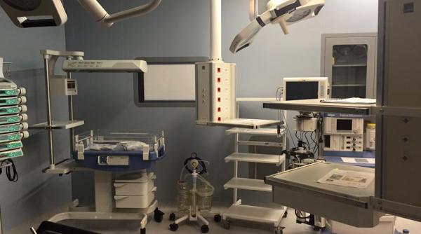 Doctor în România cu opt clase. Reacția spitalului cu venituri de peste 15 milioane de euro