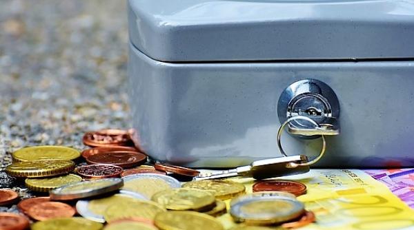 Bani pentru copii. Reguli pentru deschiderea unui cont de economii