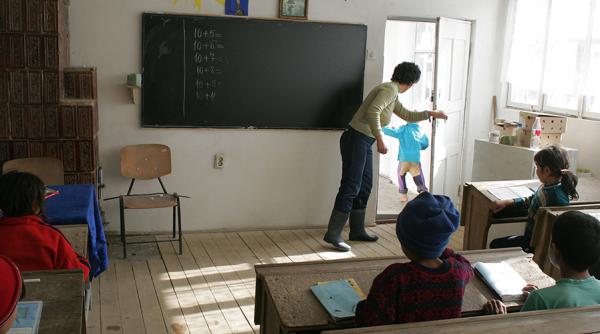 Ambițiile premierului Dăncilă pentru școlile din România