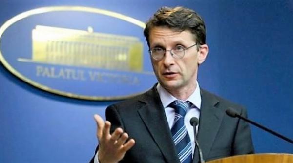 ROBOR. Ce i-a răspuns BNR lui Darius Vâlcov