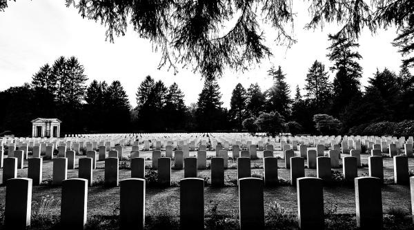 Tarife mai mari la crematorii pentru arderea grașilor