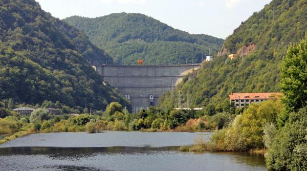 Hidrocentrala de la Tarnița, obligatorie pentru sistemul energetic din România