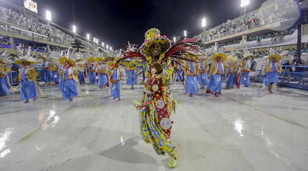 A început o nouă ediție a carnavalului de la Rio (GALERIE FOTO)