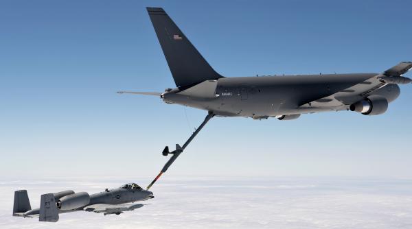 Boeing s-a făcut de râs! A livrat armatei SUA avioane IMPOSIBILE!