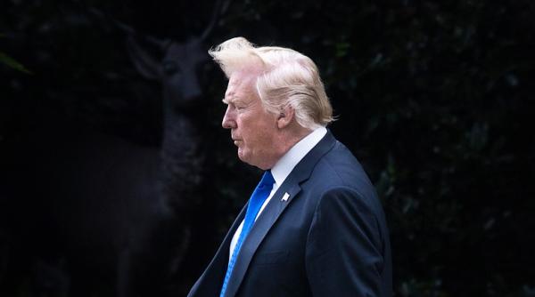 Trump vrea mai mulți bani și riscă să intensifice tensiunile politice în SUA