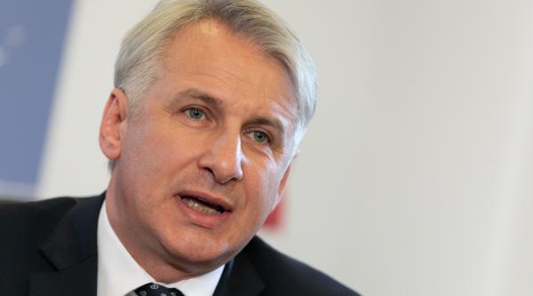 Teodorovici: Modificările la OUG 114, făcute obligatoriu până la finalul lui martie