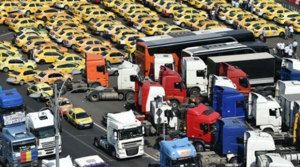 Transportatorii amenință din nou cu proteste. De ce sunt nemulțumiți