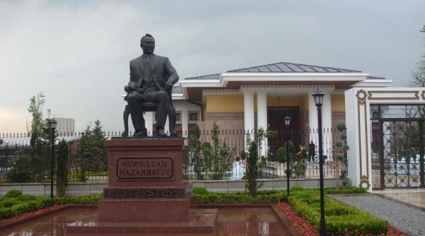 Un dictator asiatic renunță la Putere. Și-a luat măsuri de siguranță