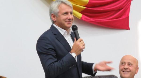 Teodorovici: Bani de autostrăzi sunt, instituțiile nu reușesc să-i cheltuie