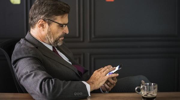 Telefonul fără defect! Compania spune că toate vor deveni la fel