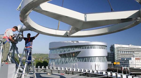 Daimler vrea să renunțe la un brand celebru al său